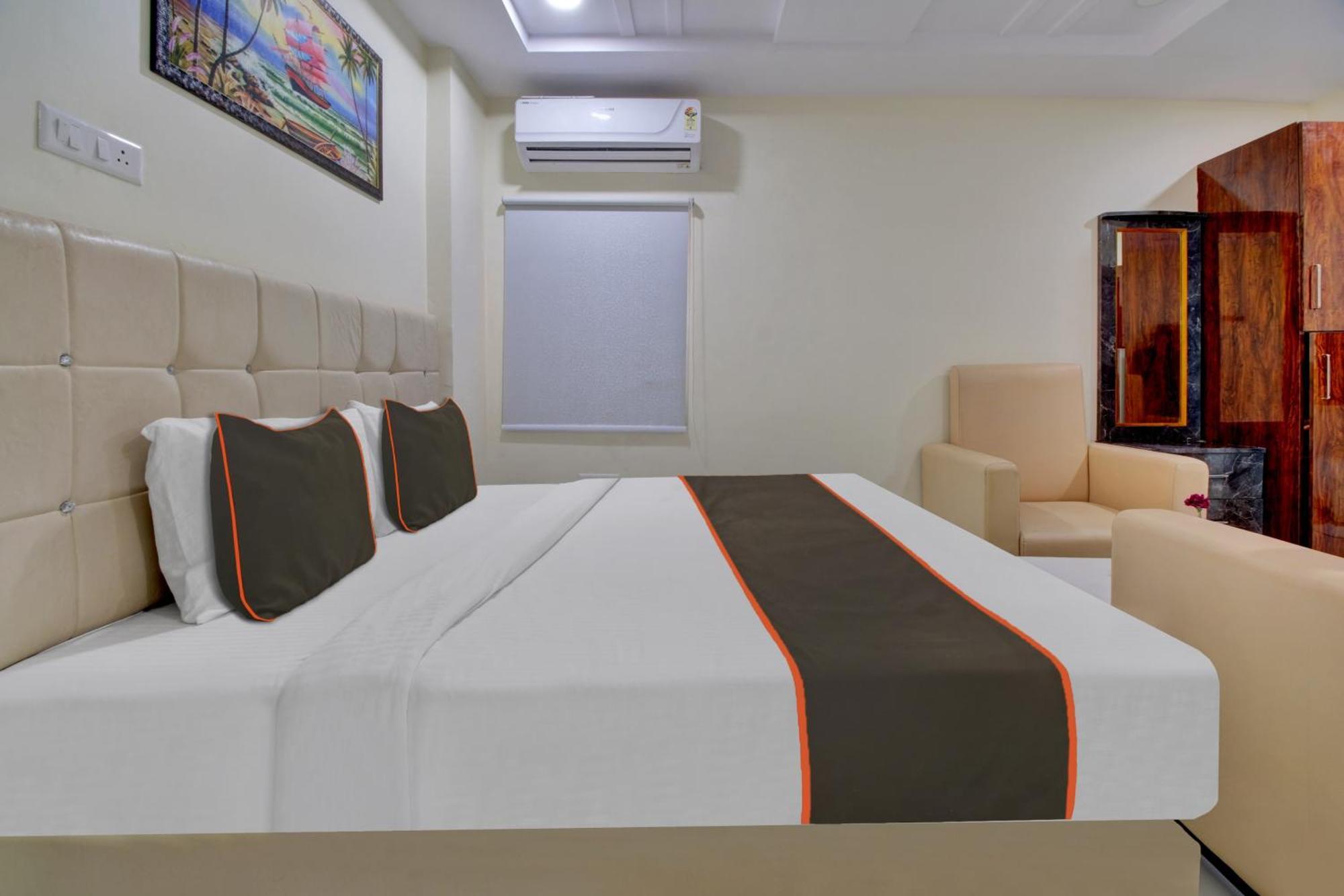 Collection O Hotel Mango Tree Khammam Екстер'єр фото